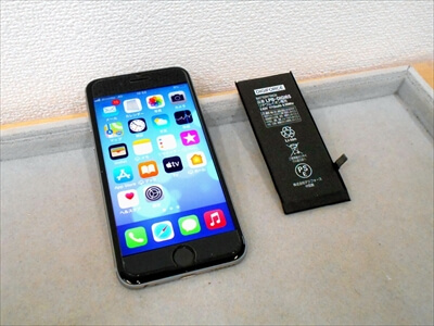 岡山県倉敷市からお越し頂きました！iPhone(アイフォン)6Sバッテリー交換修理！　当店は倉敷駅から徒歩3分の好立地でございます！周りに多くの商業施設などがあり、お出かけのついでにiPhone修理を行う事ができます！(^o^)v