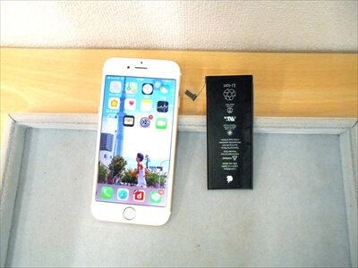 岡山県倉敷市からお越し頂きました！iPhone(アイフォン)6Sバッテリー交換修理！＆オリジナル液晶保護ガラスフィルムのご購入！　お住まいのお近くにはiPhoneの即日修理店がないそうで、帰省されたタイミングで当店へお越し下さったそうです！(^▽^)o
