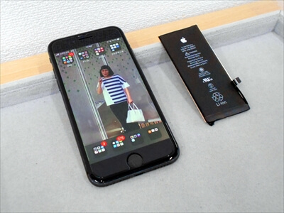 岡山県倉敷市からお越し頂きました！iPhone(アイフォン)8バッテリー交換修理！　学生さんにとって「iPhone」というブランドはとても大切だと仰っておられました！(^▽^)o