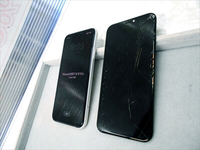 岡山県岡山市からお越し頂きました！iPhone(アイフォン)XR液晶ガラスパネル交換修理！　iPhoneを踏んずけてしまい、正常に画面表示されなくなっている間にゴーストタッチが発生～！？(汗)