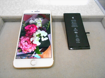 岡山県倉敷市からお越し頂きました！iPhone(アイフォン)7Plusバッテリー交換修理！　「iPhoneのバッテリー残量が、すぐに１％になるんです～(+_+;)(汗)」との事で、バッテリー交換修理のご依頼を頂きました！(^_^)o"